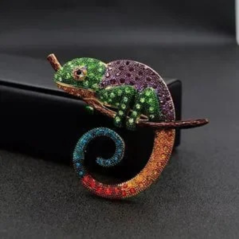 Cute?Chameleon Brooch Pin With Rhinestones